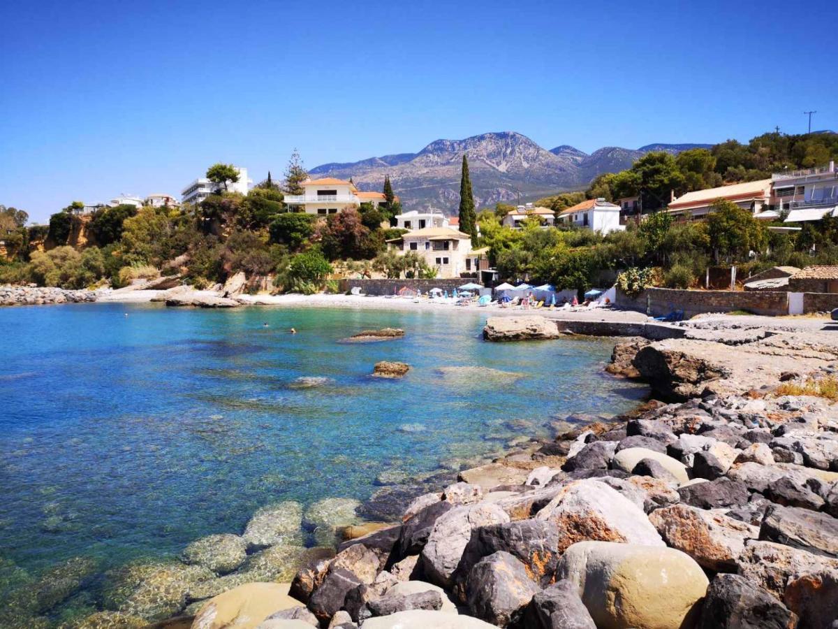 Panos & Antzy Apartments Каламата Экстерьер фото